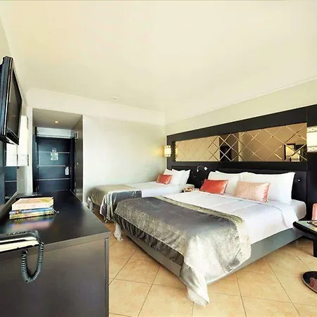 فندق Ideal Prime Ultra