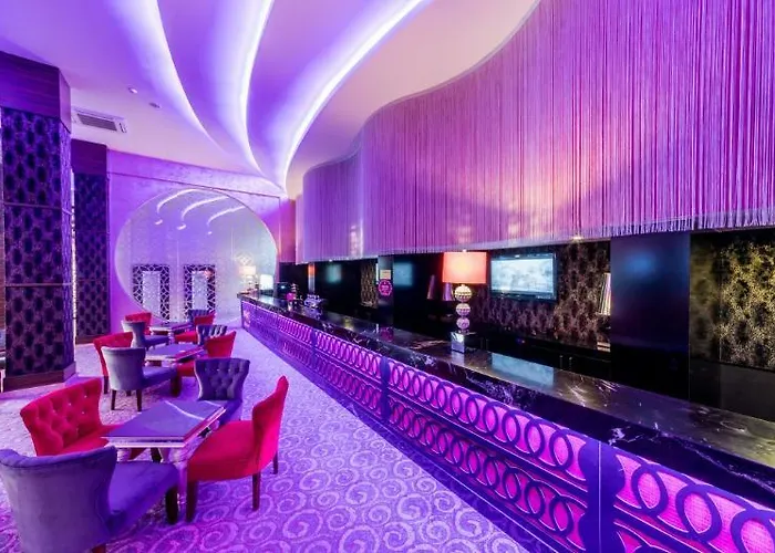 Отель Ideal Prime Ultra 5*