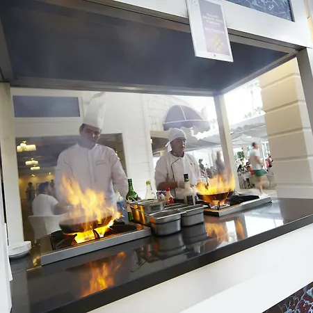 Ideal Prime Ultra Hotel 5*