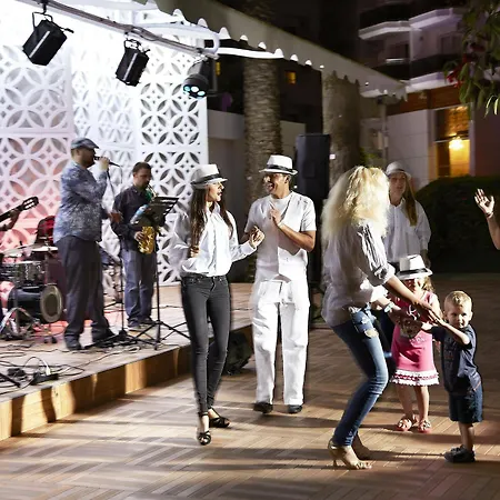 호텔 Ideal Prime Ultra 5*