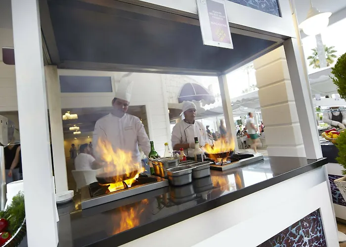 Ideal Prime Ultra Szálloda 5*