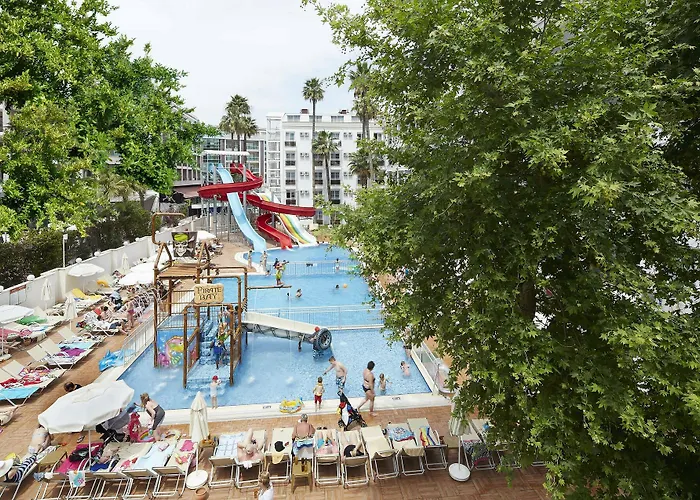 Ideal Prime Ultra Hotel 5*